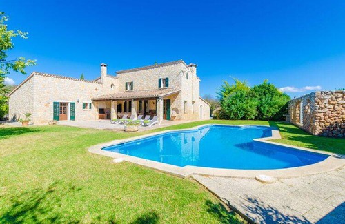 Lloseta Casa | Casa ∙ 5 habitaciones ∙ 9 personas