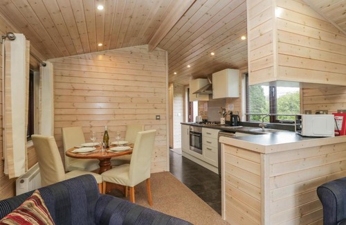 Keswick Casa | Canadian Cabin 37