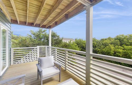 Topsail Beach Casa | Canady Cottage