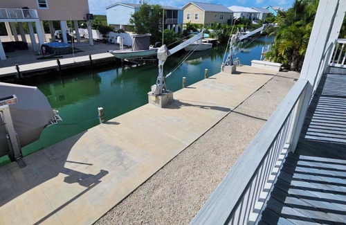 Sugarloaf Shores Casa | Canal Front 3-bedroom house in Sugarloaf Key