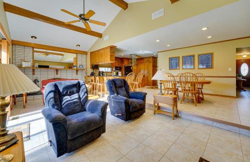 Pearl Beach Casa | Canal-Front Clay Township Gem Boat and Jet Ski Lift