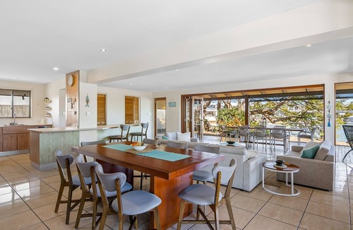 Maroochydore Casa | Canal Front family Home with expensive undercover outdoor area and pool