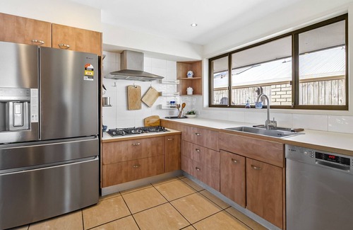 Maroochydore Casa | Canal Front family Home with expensive undercover outdoor area and pool