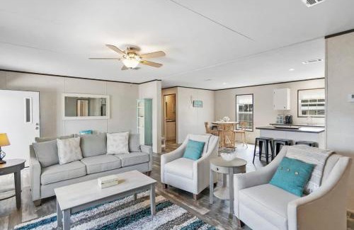 Butler Beach Casa | Canal Home Dock Walk to Beach Kayaks SUP Fishing