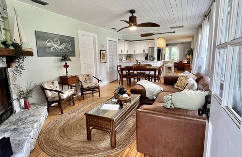 New Smyrna Beach Casa | Canal Street Alchemy III