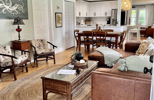 New Smyrna Beach Casa | Canal Street Alchemy III