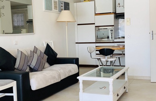 Port Grimaud Apartamento | Apartamento con vista al canal en Port Grimaud cerca de St Tropez