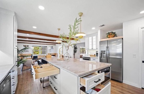 Palm Harbor Casa | Casa Delfin: Canal Home with Pool