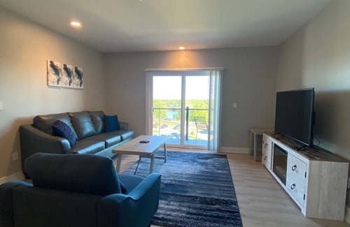 Canandaigua Condominio | Canandaigua Lake Condo with 2 bedroom and 2 bathrooms!