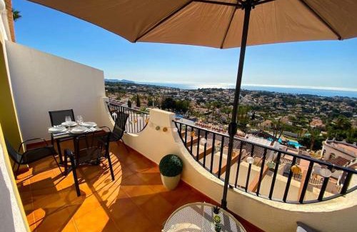 Casas de Torrat Apartamento | Canario Apartment - Imperial Park - Sea View, 6 Pools, Terrace