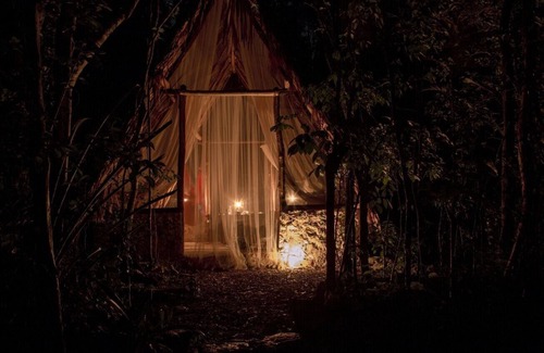 Macario Gómez Cabina | escapada a la selva candelit @ casa xaaninna