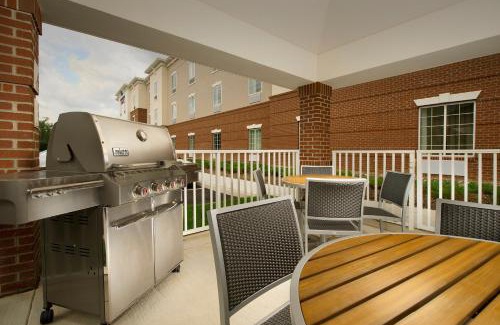 Mount Vernon Hotel | Candlewood Suites Alexandria - Fort Belvoir by IHG
