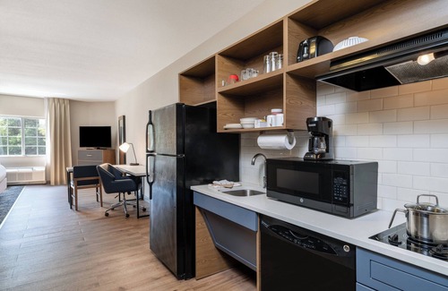 Hanover Hotel | Candlewood Suites Arundel Mills / BWI Airport by IHG