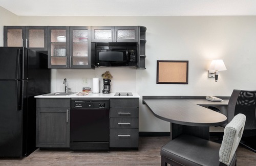 Durham Hotel | Candlewood Suites Durham by IHG