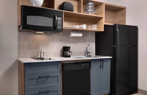 Frederick Hotel | MainStay Suites Frederick