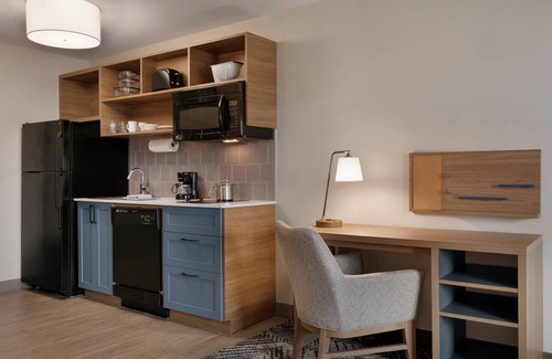 Frederick Hotel | MainStay Suites Frederick