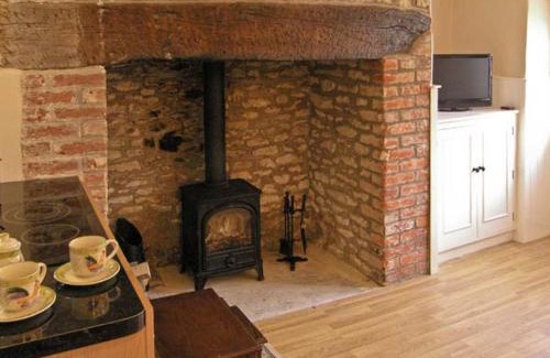 Thornford Casa | Candy Cottage