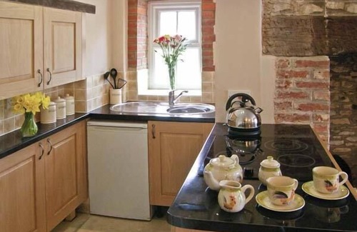 Thornford Cabaña | Candy Cottage