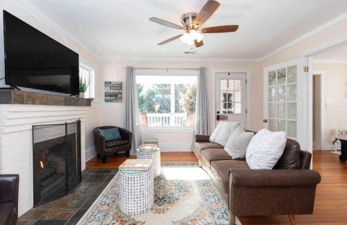 Candler Casa | Candyland Cottage