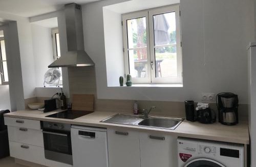 Carnot Apartamento | Cannes 2 pieces de 49 m2 ,piscine. Jardin privatif