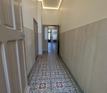 California - Pezou Apartamento | Cannes centre - Superb studio with mezzanine