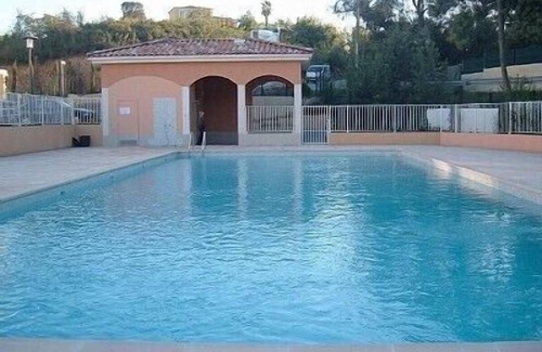 Le Suquet Villa | Cannes villa de lujo 4 dormitorios 4 baños WiFi AC Cerca del mar y centro Piscina tranquila y segura