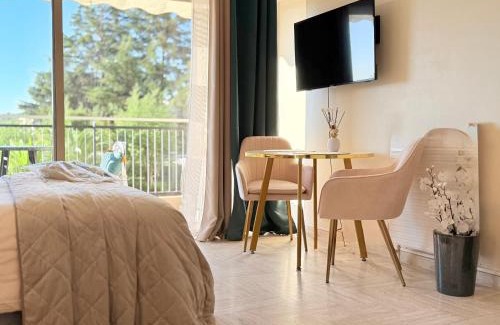 Mandelieu-La-Napoule Apartamento | Cannes Marina Suite Hôtel Résidence