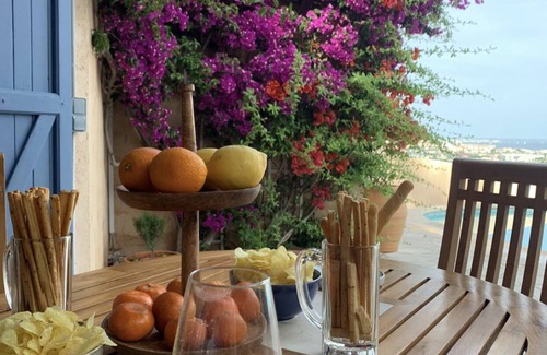 Mandelieu-La-Napoule Villa | Cannes, Provence. Villa with sensational sea views and infinity saltwater pool