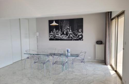 Carnot Apartamento | CANNES Superbe appartement vue mer panoramique