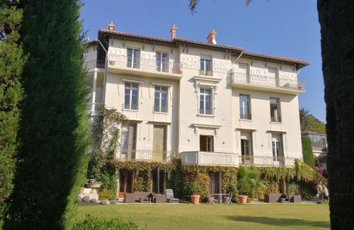California - Pezou Apartamento | CANNES Vue Mer & Balcon dans Villa Exceptionnelle Belle Époque la Californie