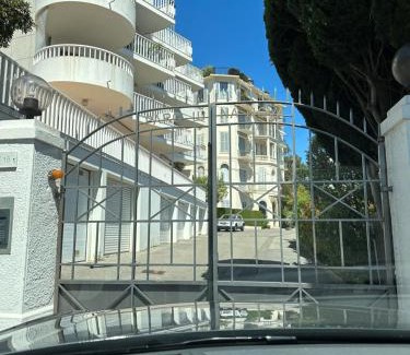 California - Pezou Apartamento | Cannes vue mer