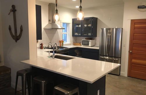 Tolovana Park Casa | Cannon Beach: completamente remodelado en 2018, en la mitad de la playa, ¡150 pies a la arena!