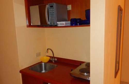 Crown Point Apartamento | Canoe Bay Beach Resort