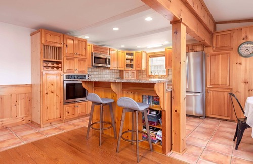 LaBelle Cabaña | Canoe Cove Lake House