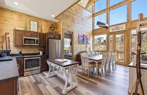 Sevierville Cabina | Canoe Cove