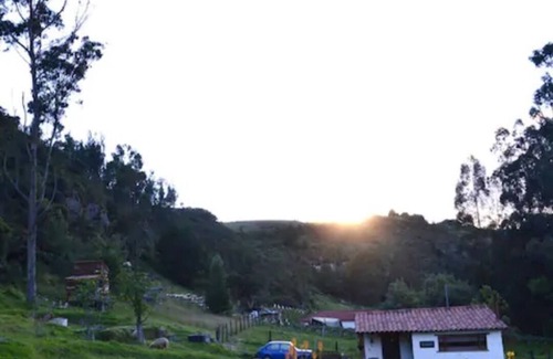 Guatavita Cabina | Cantaclaro