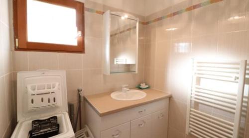 Saint-Jacques-des-Blats Casa | Cantal Gite au pied du Griou Super Lioran