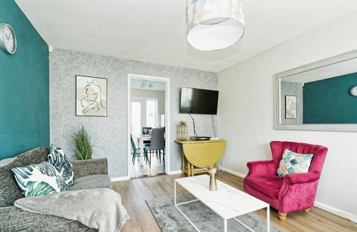 Broad Oak Casa | Canterbury Charm, Spacious 4 Bed House