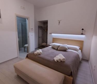 Monte Sant'Angelo Cama Y Desayuno | Cantine Cippone Room