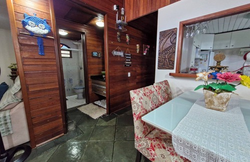 Marica Casa | Cantinho da Paz, Aceito Pets. Desfrute de um Ambiente Tranquilo e Aconchegante
