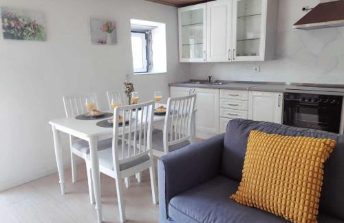 Tomar Cabina | Cantinho da Charneca