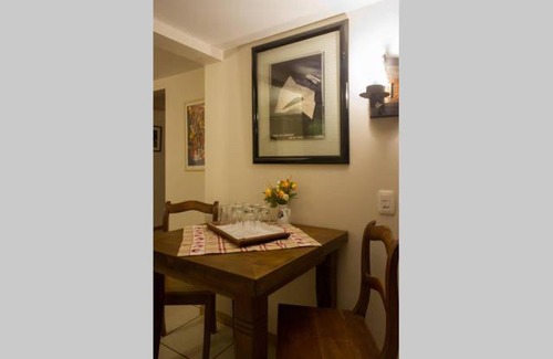 Vila Suzana Casa | Cantinho das Camélias