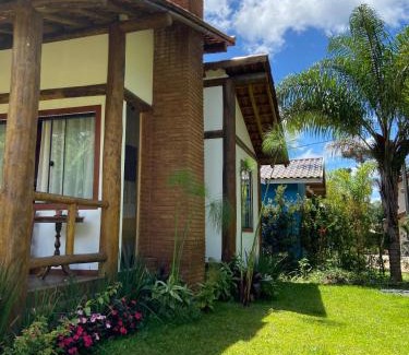 Centro Casa | Canto das Bromélias - Visconde de Mauá