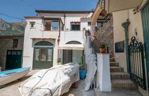 Marina del Cantone Apartamento | Cantone di Mena, Nerano
