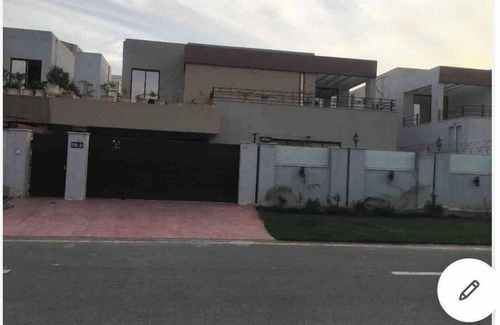 Multan Apartamento | Cantt Room 03366386547