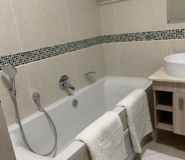 Greater Johannesburg Metropolitan Area Apartamento | Canvas Luxury Apartments