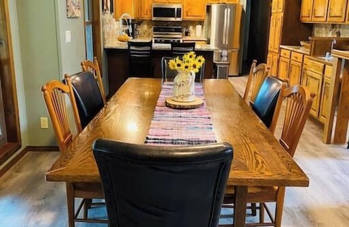 Glenwood Springs Casa | Canyon Creek Retreat - Pets, Game-Room, Hot Tub, Room-to-Roam