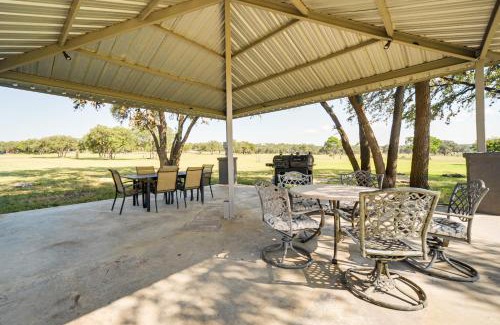 Canyon Lake Casa | Canyon Lake House with Porch, Views and Private Gazebo