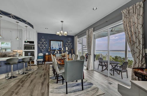 Canyon Lake Casa | Canyon Lake Luxury Pool Games & Stunning Views