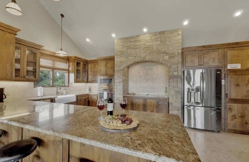 Canyon Lake Casa | Canyon Lakehouse Panoramic Lake Views With Firepit!